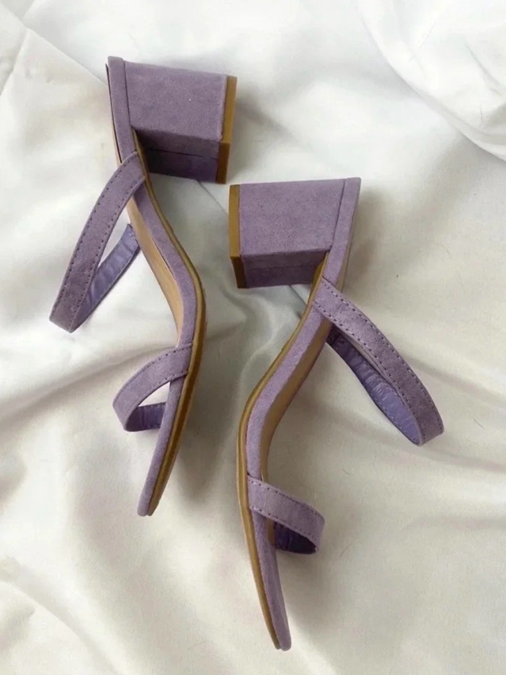 Bamboo Purple 2.5 inch Slip On Heels Size 6